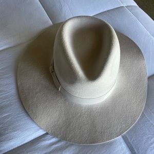 UO IVORY WIDE BRIM FEDORA
